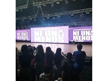 “Ni una menos”: sentido homenaje en la Estudiantina a Gloria Yrepa, víctima de femicidio