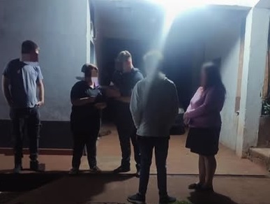 Campo Viera: una mujer sufrió un balazo en la mano y demoraron a un menor de 16 años