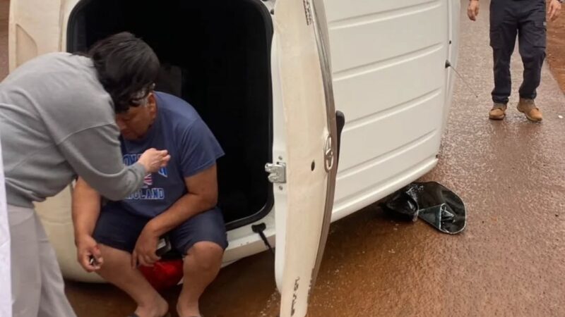 Choque y vuelco en avenida De Las Américas: trasladaron un herido al Hospital