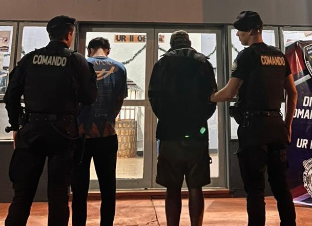 Tomaron juntos varios tragos y se desconocieron: uno lastimado y dos presos