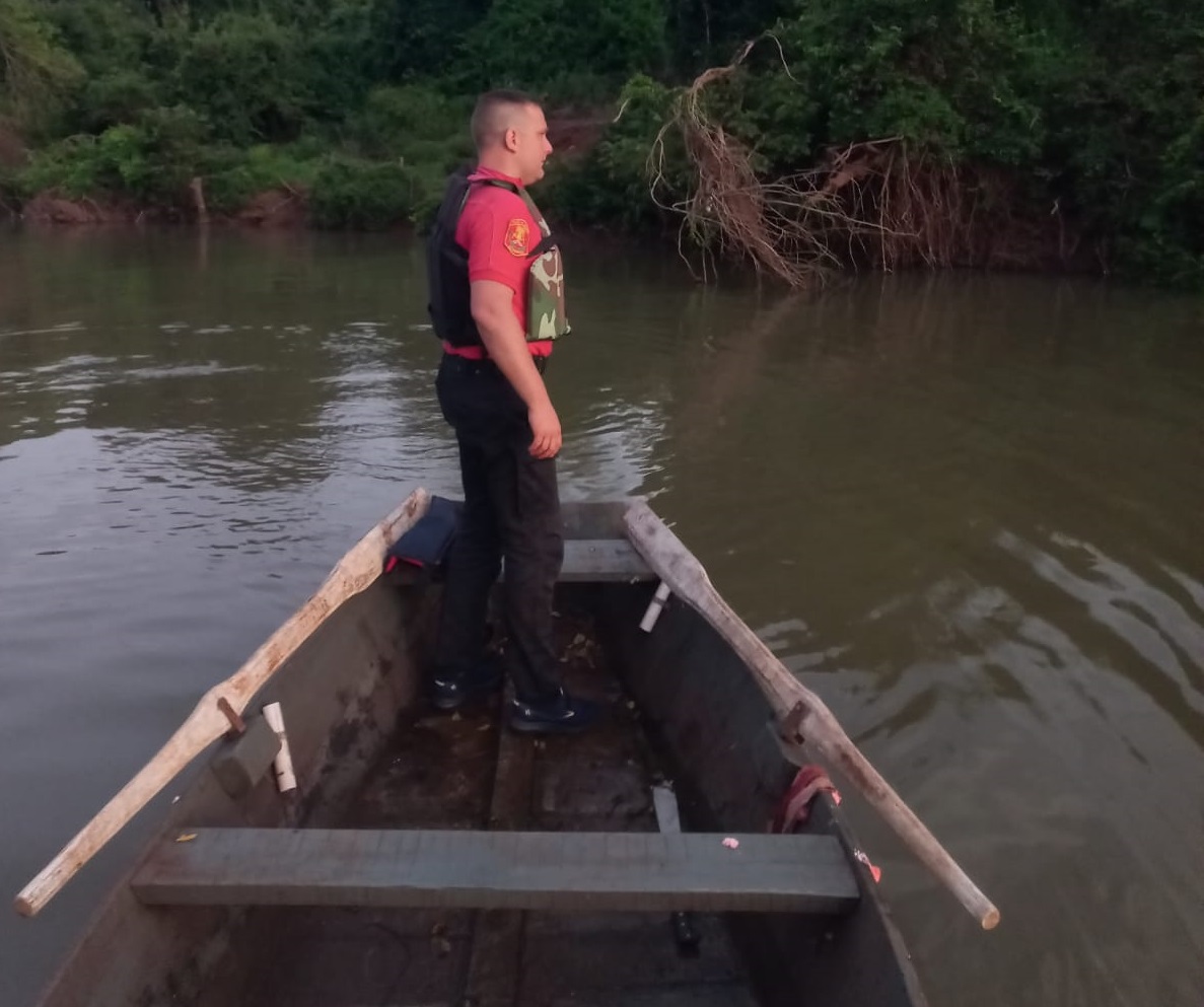 Buscan a un hombre desaparecido en un arroyo de Ameghino