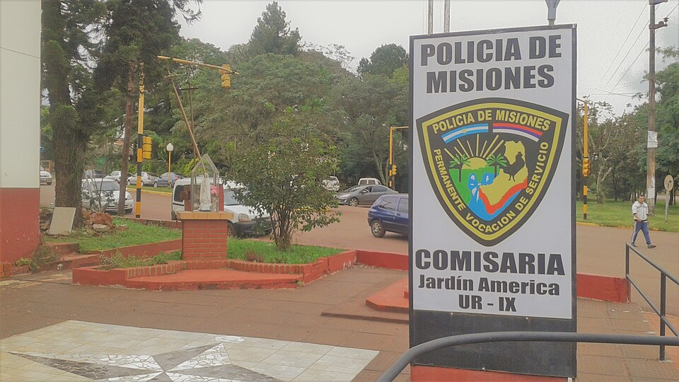 Nuevo escándalo en la Policía de Misiones por filtración de videos íntimos de un oficial y una agente