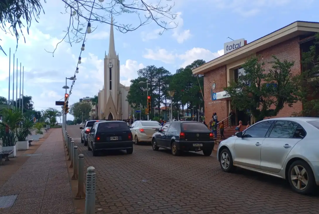 Se estima que un 25% de los obereños les debe a prestamistas colombianos