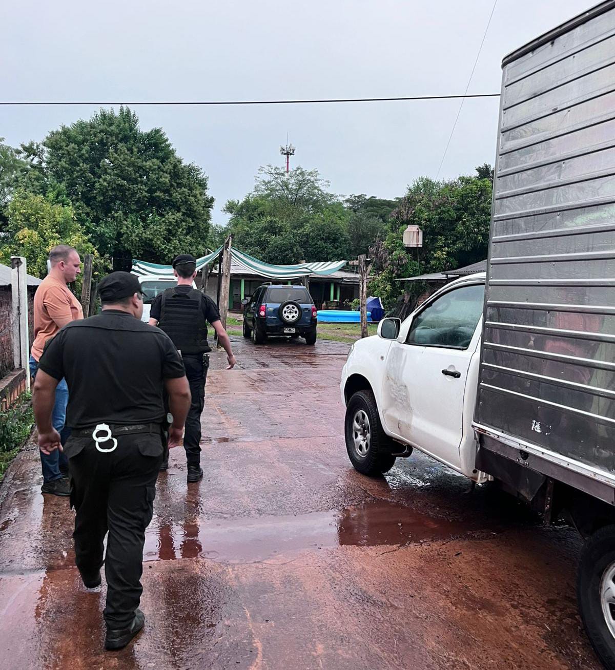 Ocasionó un choque en cadena y escapó, pero lo corrieron y lo ubicaron frente al Club Olimpia