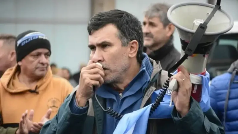 Ramón Amarilla convocó a manifestarse por la mesa de diálogo policial