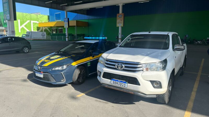 Recuperaron una camioneta robada en Brasil y destacaron el rol del jefe de la UR II de Oberá