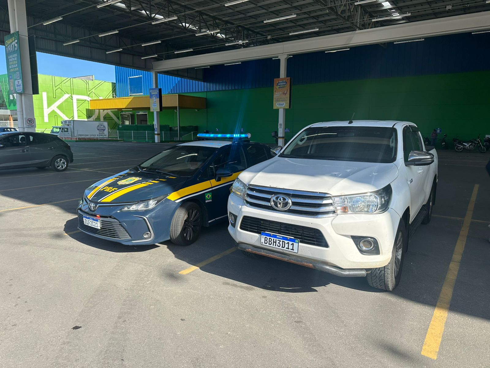 Recuperaron una camioneta robada en Brasil y destacaron el rol del jefe de la UR II de Oberá