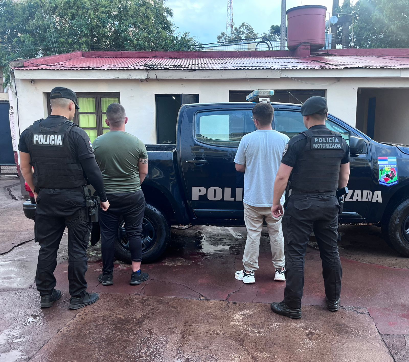 Se desconocieron en el bar Ginebra y se fueron a tranquilizar a la comisaría