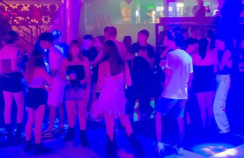 Último primer día: piden control de los padres para evitar excesos en alumnos del último año de secundaria