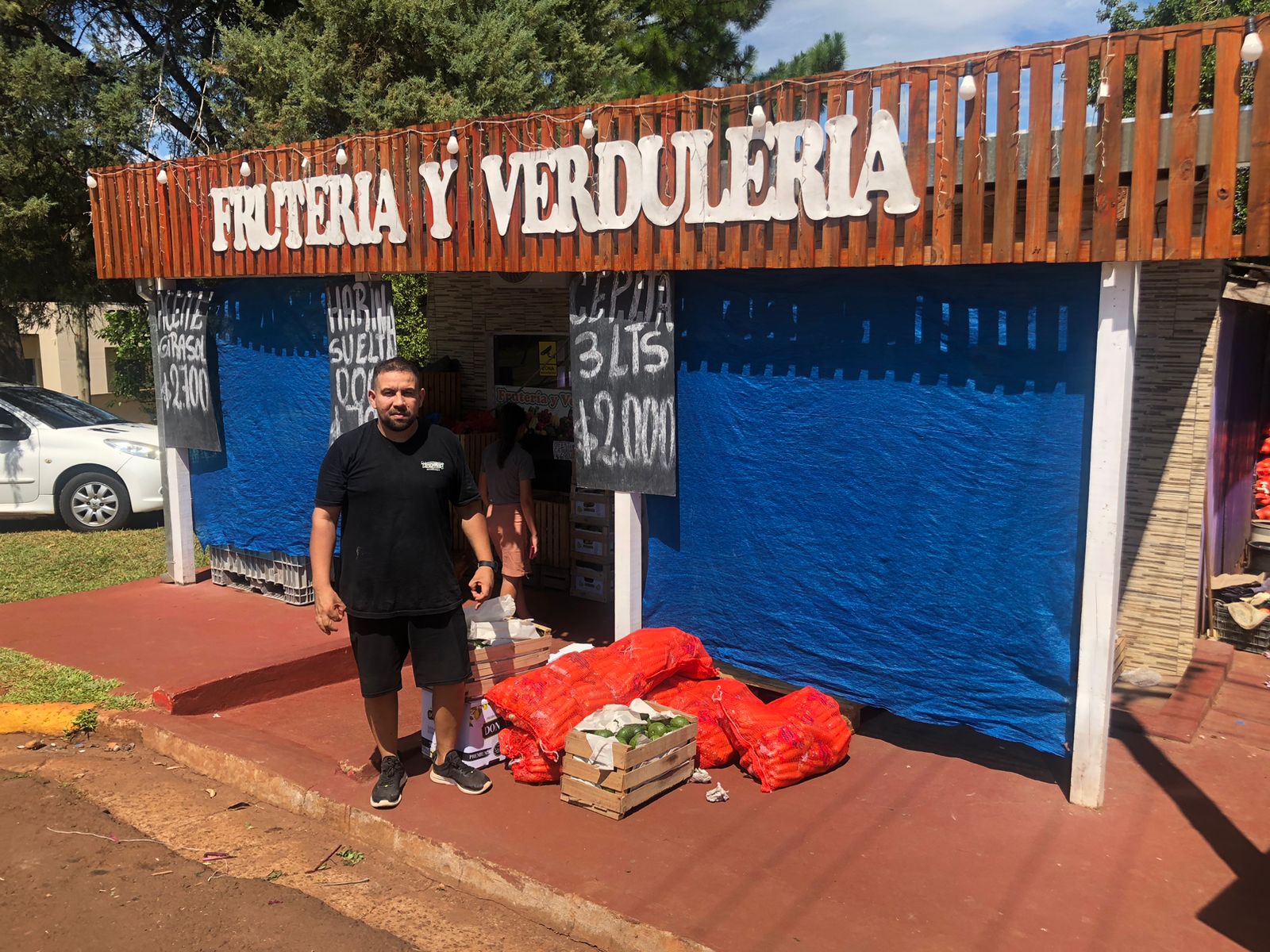 Calidad y buenos precios: el secreto del éxito de la frutería y verdulería de Ariel Durán