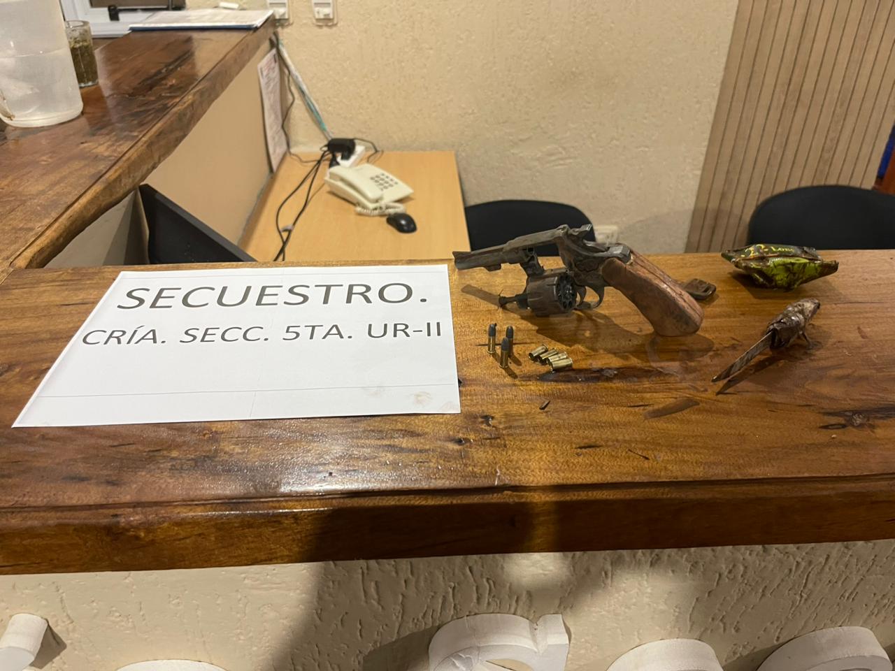 Discutió con el vecino y no tuvo mejor idea que pegarle un tiro: terminó preso