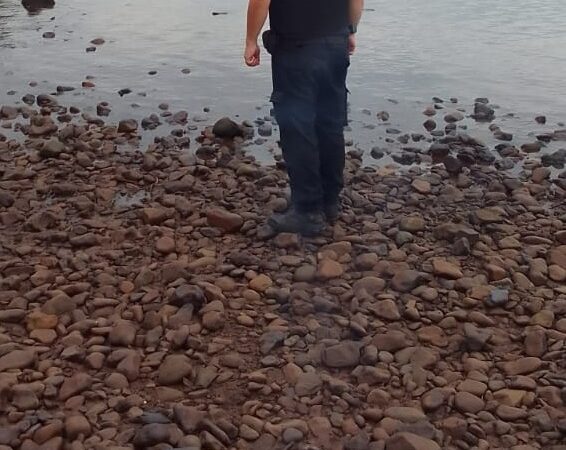 Por bajante del río se suspendió el servicio de balsa en Panambí