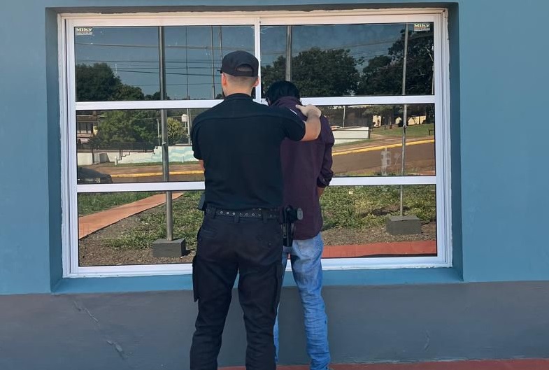 “Estaba como poseído, seguro drogado”: brutal agresión a un hombre cuando dormía en Campo Viera