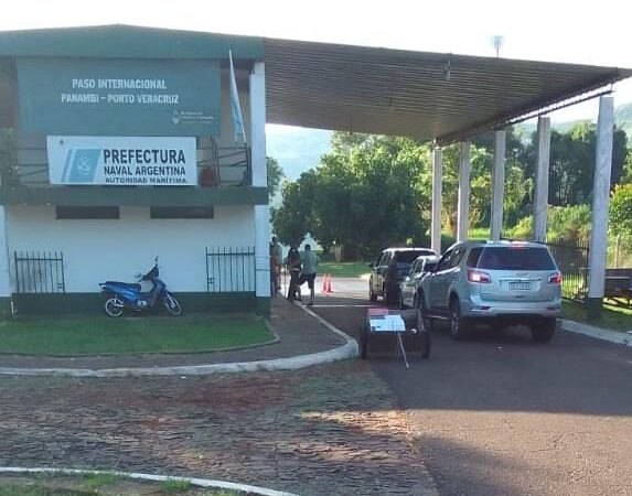 Se normalizó el caudal del Uruguay y se reestableció en servicio de balsa en Panambí