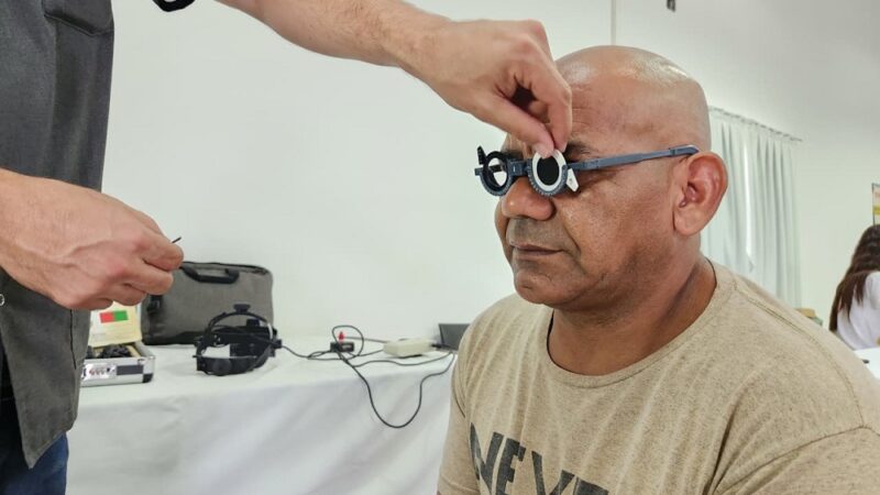 Con consultas y recetas de anteojos, Mirar Mejor volvió a Almafuerte