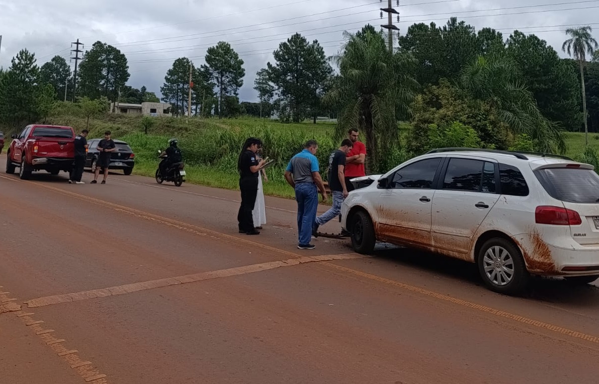 Choque sin heridos frente al Club de Cazadores de Oberá