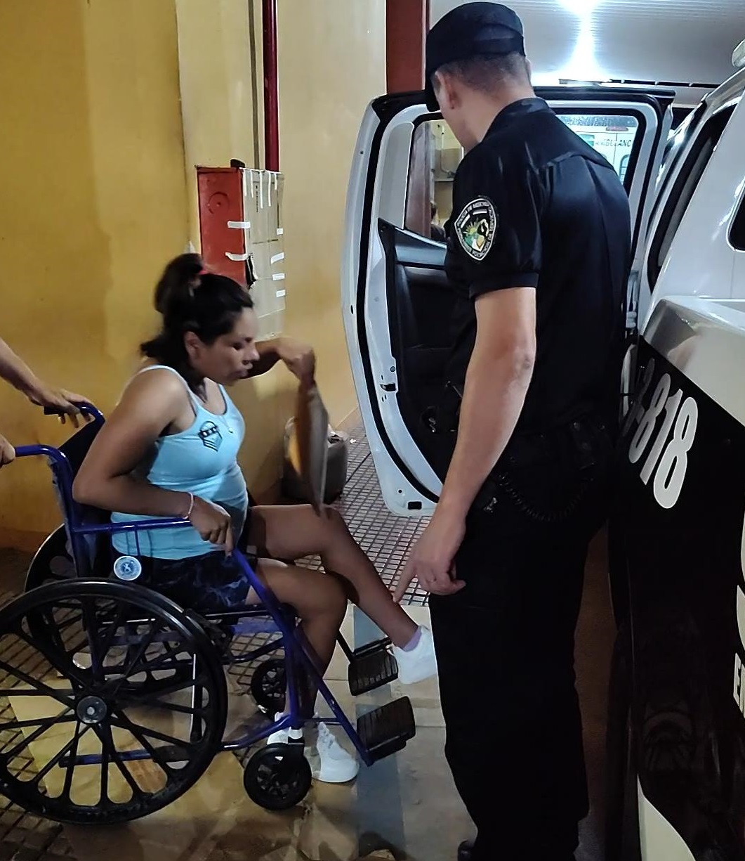 Vital tarea de asistencia humanitaria de la comisaría de Los Helechos