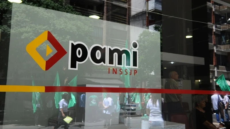 Ópticas suspendieron la atención de PAMI por falta de pago de la obra social