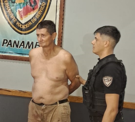 Femicidio en Panambí: la víctima padeció una decena de puñaladas y el agresor le confesó el crimen a su hijo
