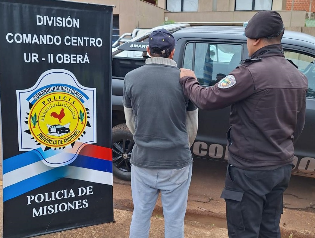Ocasionó daños en las casas de su papá y de una vecina: a enfriarse en el calabozo