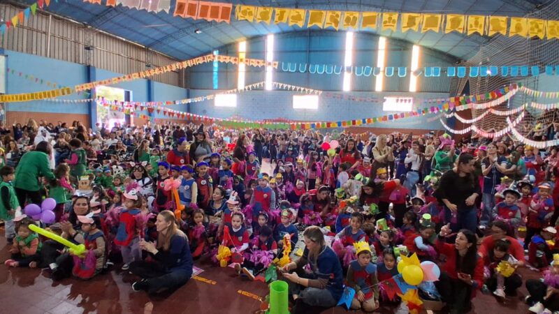 Multitudinario festejo de los Jardines de Infantes en San Javier