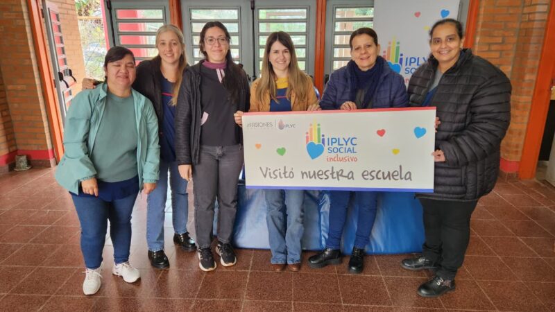 Inclusivo entregó kit a la Escuela Especial 11. “Es fundamental para nuestro trabajo” aseguró la directora