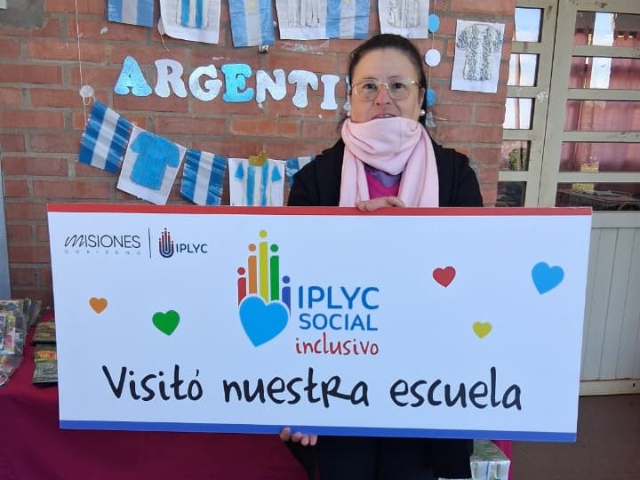 IPLyC Inclusivo entregó insumos a Escuela Especial de Santo Pipó