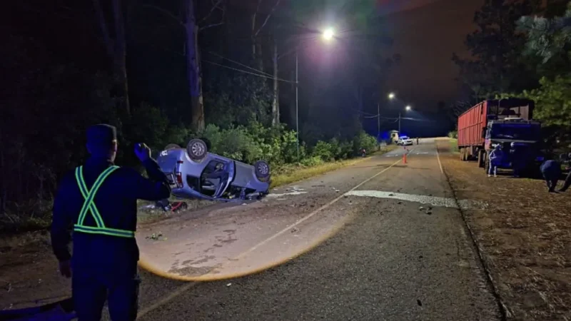 Manejaba borracho, despistó y volcó en Caá Yarí