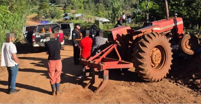 Choque entre un tractor y una moto dejó un muerto y un herido
