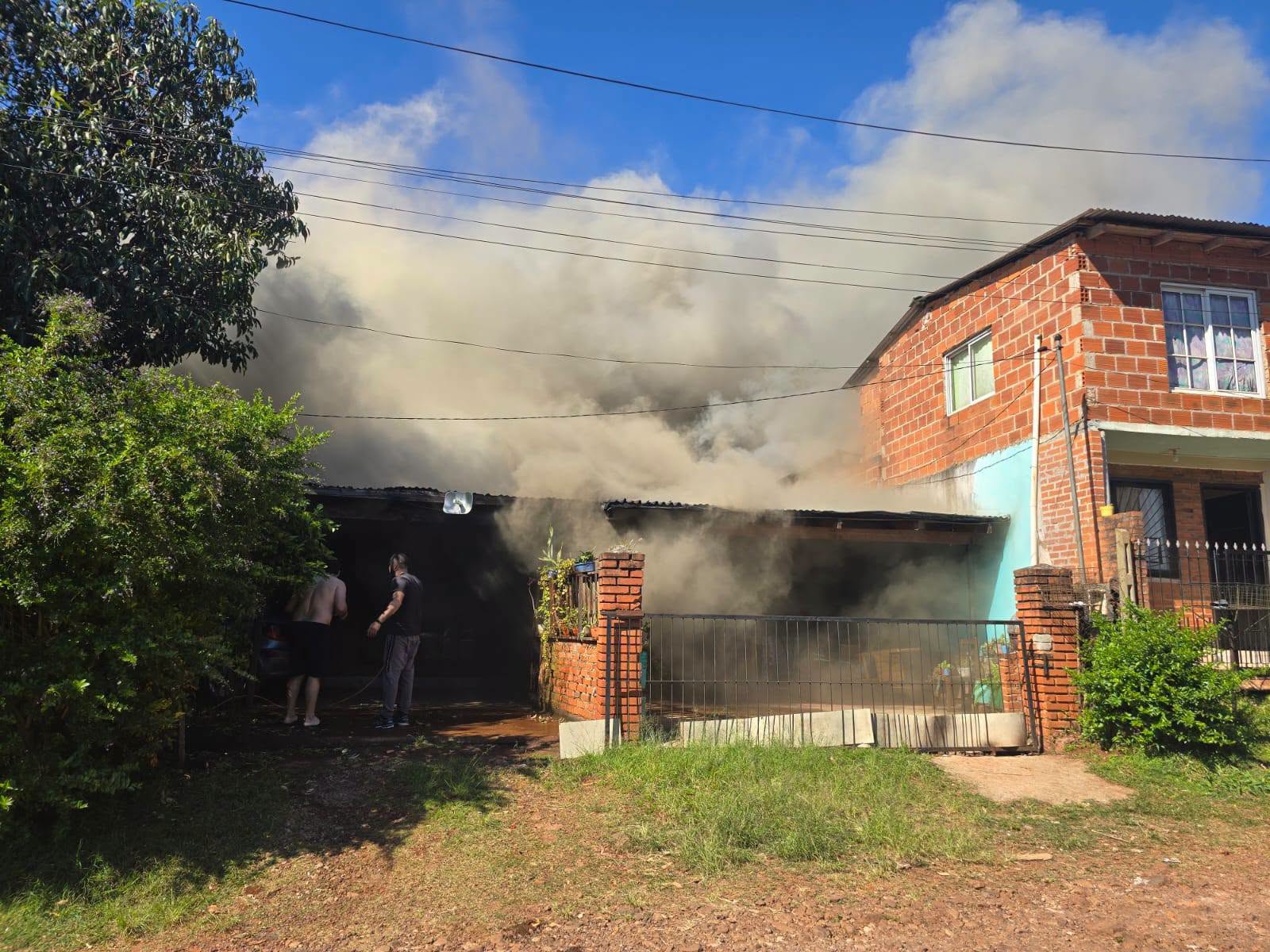 Detuvieron a un colombiano acusado de incendiar la casa de su ex pareja