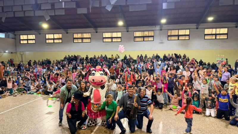 Chicos de tres municipios, a pura risa con Gurises Felices