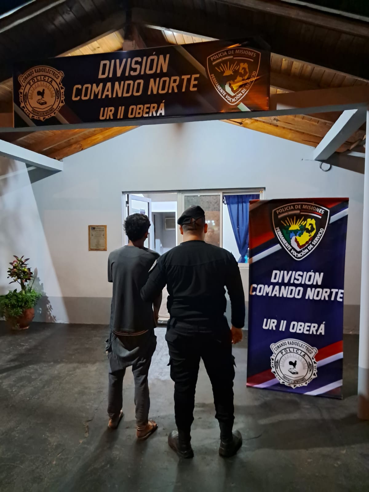 Desagradecido: robó un celular del lugar donde le dan comida y lo ayudan para dejar las drogas