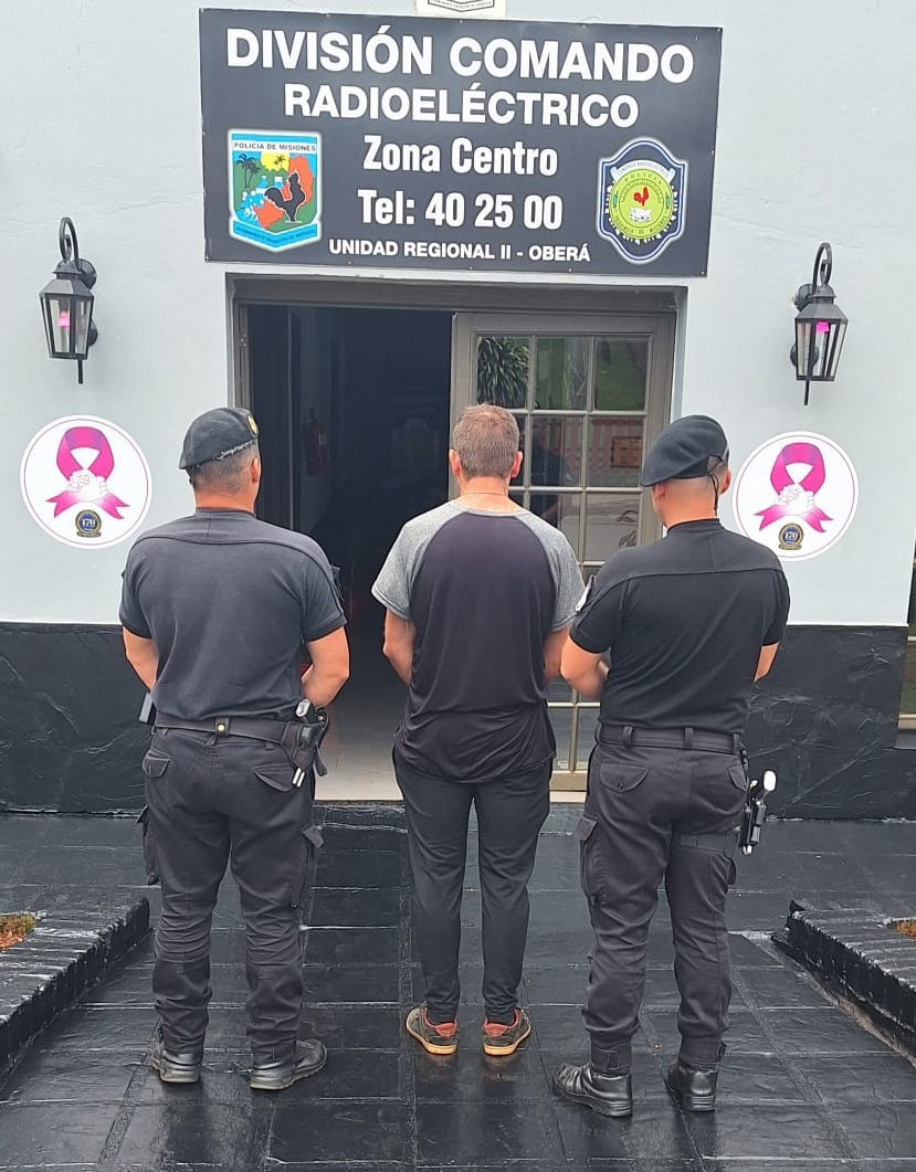Detuvieron a un docente en Oberá acusado de incumplir una prohibición de acercamiento