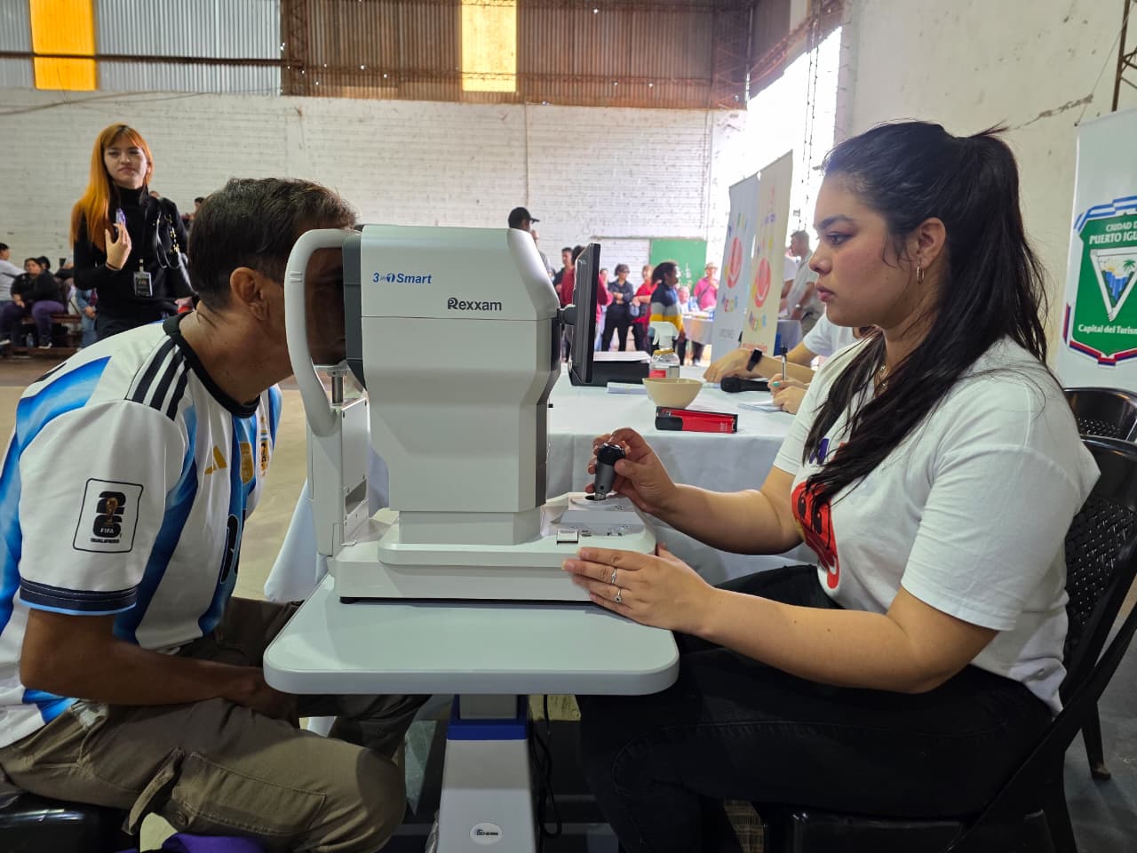 En Puerto Iguazú, Mirar Mejor brindó atención oftalmológica a centenares de vecinos