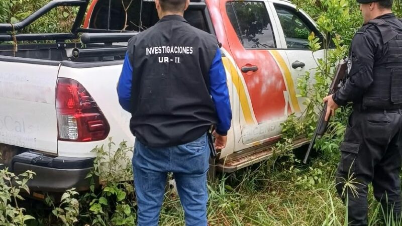 Hallaron una camioneta robada y se presume que fue usada para el transporte droga